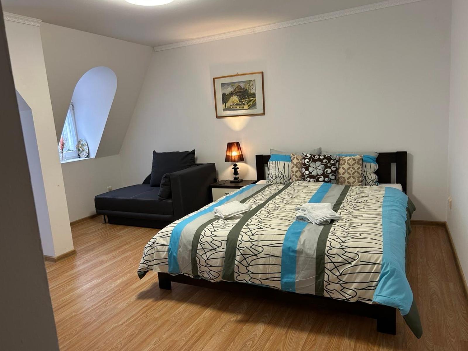 Apartman V Krusnych Horach-Free Parking Яхимов Экстерьер фото