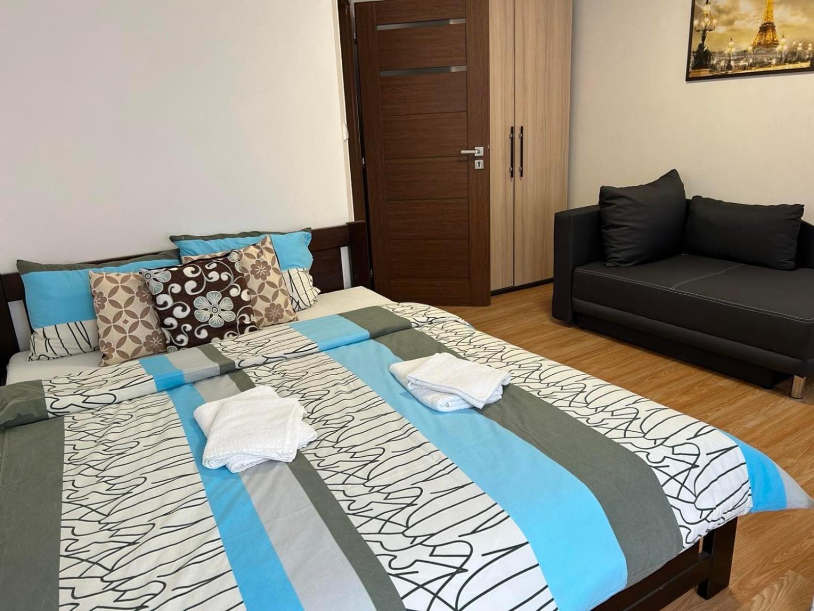 Apartman V Krusnych Horach-Free Parking Яхимов Экстерьер фото